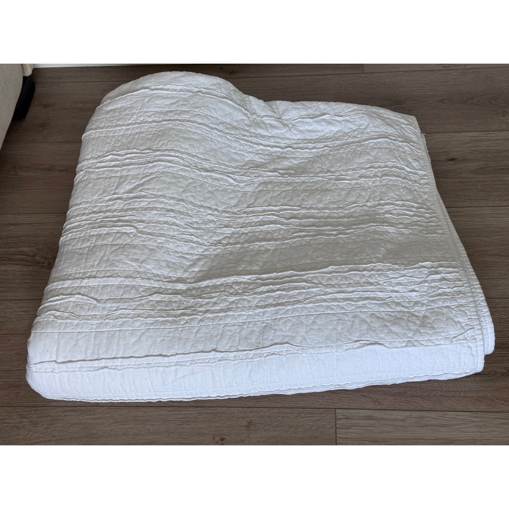 Threshold White Quilted Cotton Blanket Textured Channel Stitch Coverlet